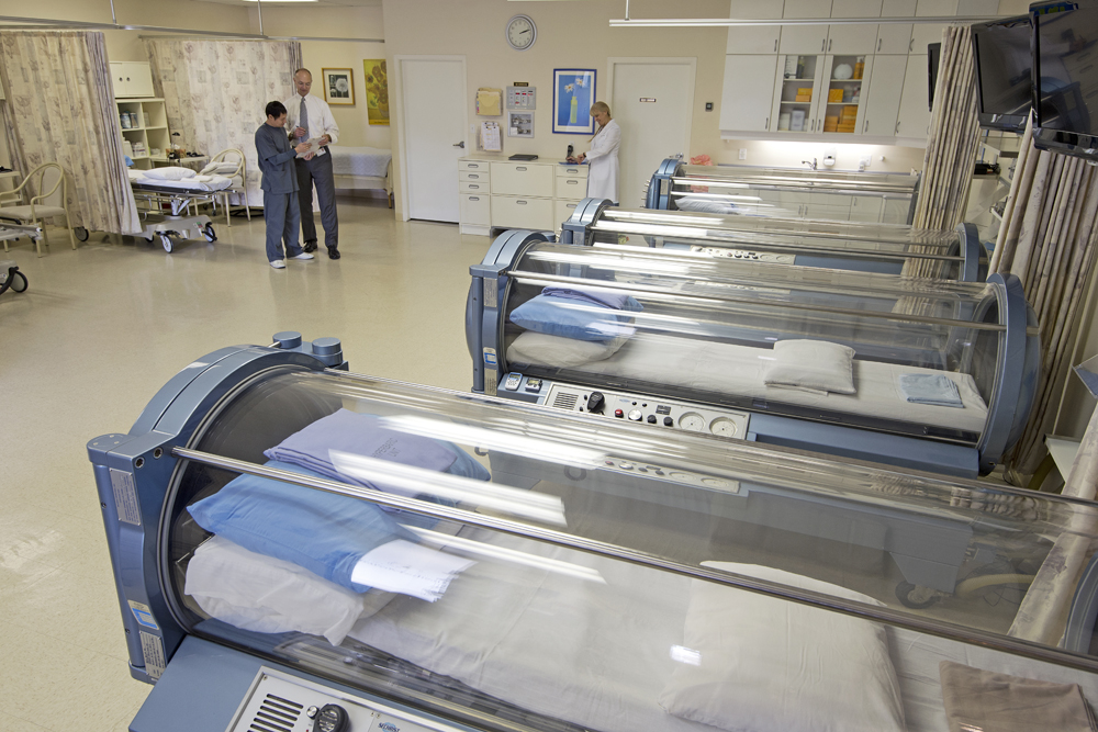 Hyperbaric oxygen chambers at BaroMedical HealthUP